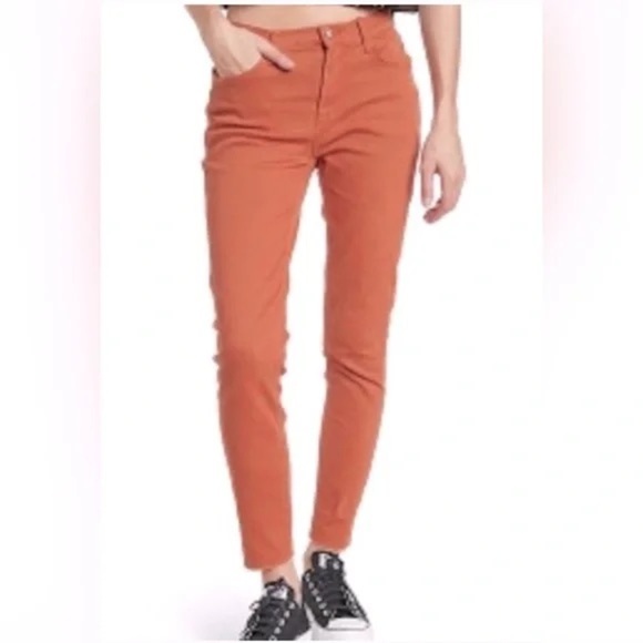 KENSIE | Vintage Luxe Ultimate High Rise Skinny Women's Rust Jeans - Picture 1 of 11